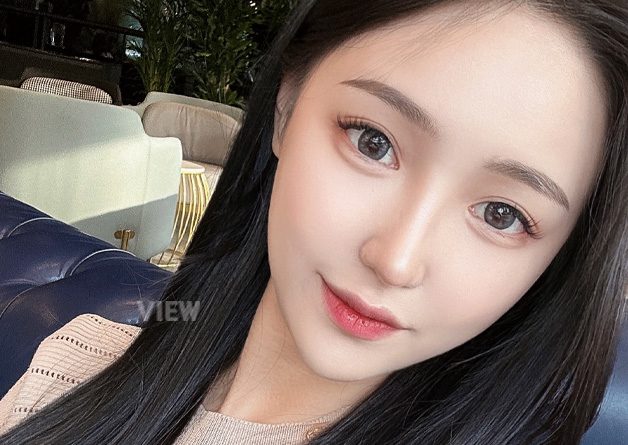 [Rhinoplasty / Facial Contouring] My self-confidence has definitely increased, and I feel that I made the right decision to have the surgery at View Plastic Surgery.