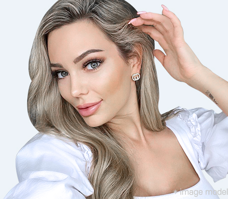 A western woman who had plastic surgery in Korea