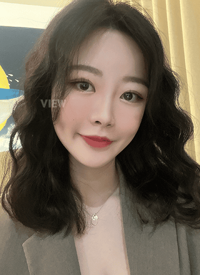 It had been five months since my facial contouring and eye surgery in Korea, along with thread lifting.