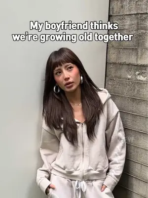 My boyfriend thinks we’re growing old together.. Copyrights to images and all other materials related to this content belong to VIEW and you may be liable for unauthorized distribution and or reproduction of the same without written consent. #korea #lisa #plasticsurgery #seoul #skintreatments