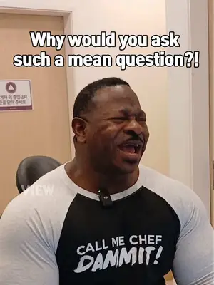 Chef Andre Rush at VIEW for skin treatments🫶🏻💪🏻 Copyrights to images and all other materials related to this content belong to View Plastic Surgery and you may be liable for unauthorized distribution and/or reproduction of the same without written consent. Results of surgery may vary depending on the individual, and there may be side effects such as haemorrhaging, inflammation, etc. #korea #kbeauty #skintreatments #rejuran #ulthera