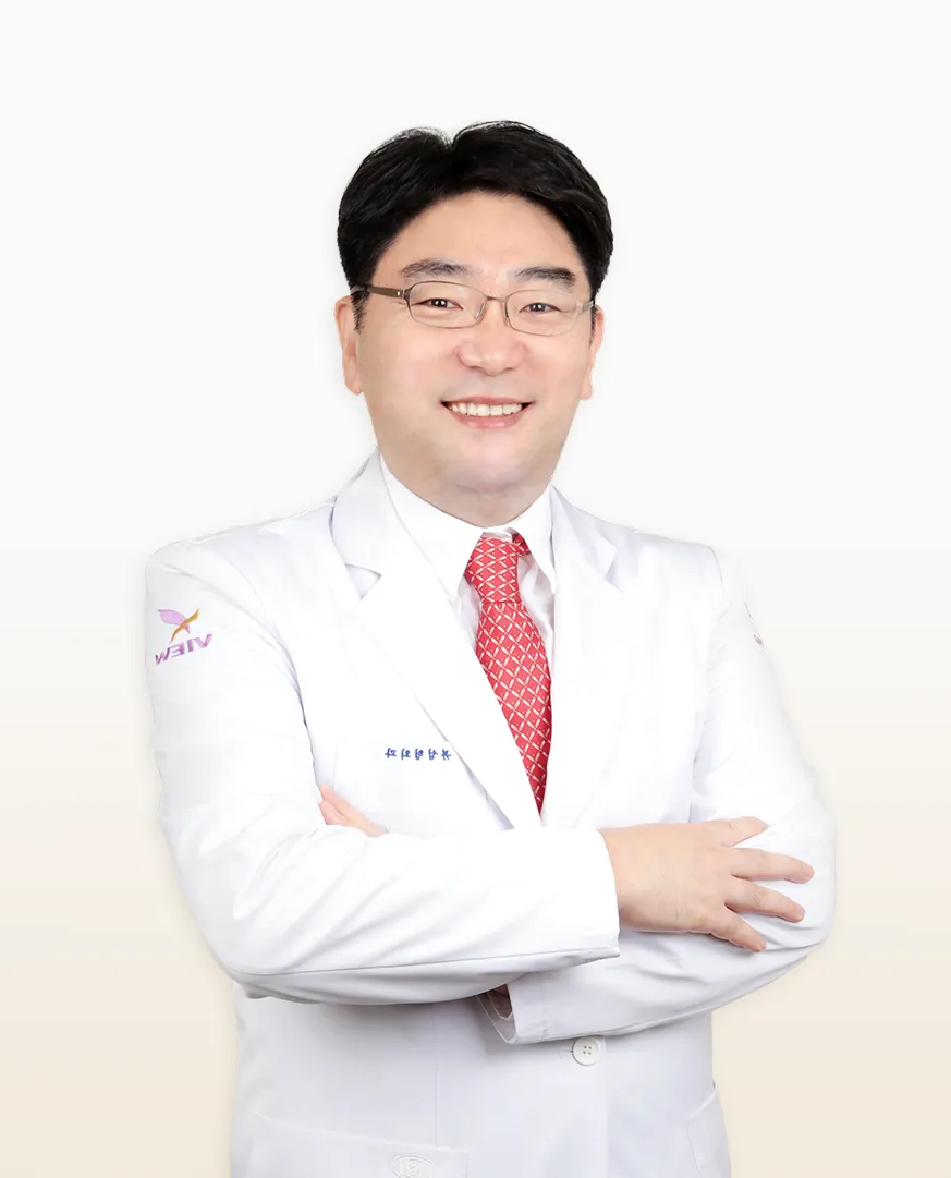 Dr. Sung Bo Hyun