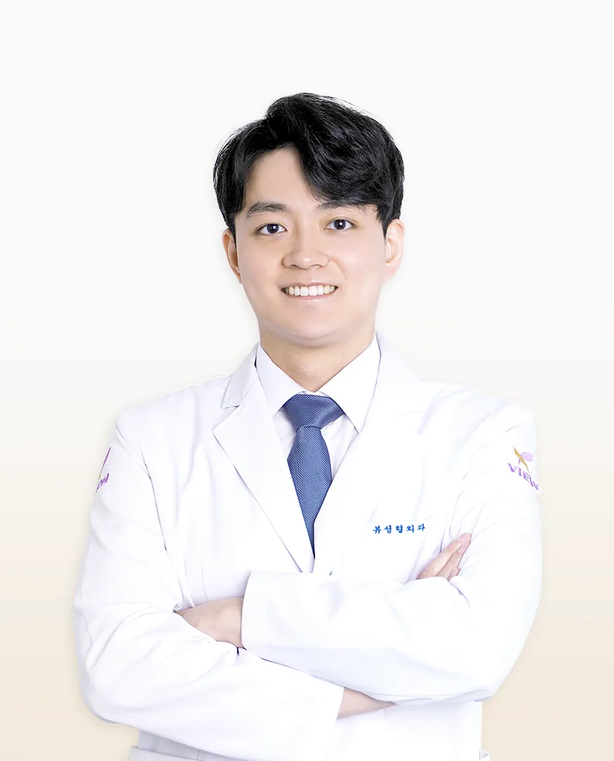 Dr. Cho Jin Woo