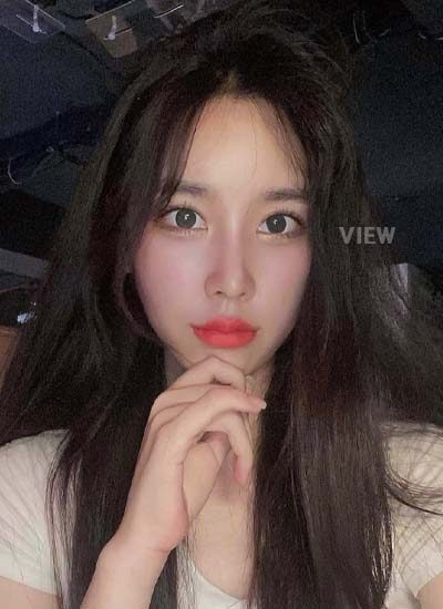 6836d227af9ba2952739