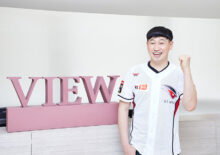 Jool Kim, the head of kt wiz cheering team, visited View Plastic Surgery Clinic.